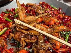 -巴厘龙虾·榜首油焖大虾(音乐学院·沿江酒馆店)