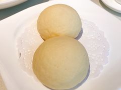 脆皮流沙包-皇朝会.经典传统粤菜(外滩店)