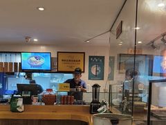 -呷佬·长沙手工米粉(金沙江路店)