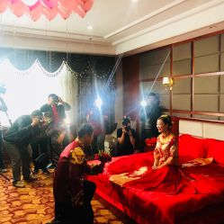 点击看大图 -拉瑞娜LaReine婚纱礼服高级定制
