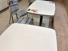 -麦当劳(郑州新郑机场)