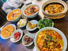 -粉家柳州螺蛳粉(杨宅路店)