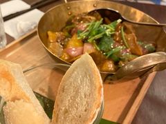-来龙里 精致 东南亚餐室(万象城店)