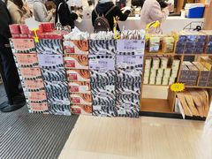 -茶颜悦色(重庆英利大融城LG层店)