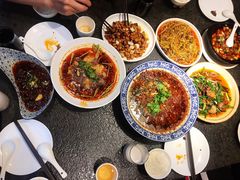 -万重锦·人文川菜馆(骡马市店)