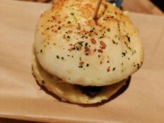 -必胜客(打浦桥日月光店)