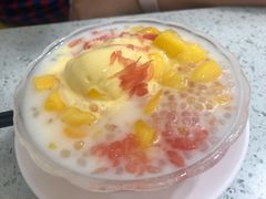 雪糕杨枝甘露-芬芳甜品(同福路店)