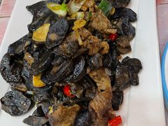 -乡村馕坑肉·烧烤·新疆菜·本地人更爱吃(阿勒泰首店)