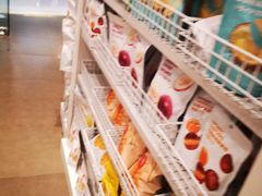 -名创优品(广东东莞东城万达2店)