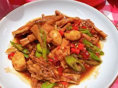 -辣小鲜·南昌大排档(船山路店)