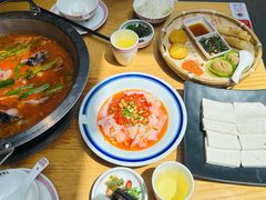 -老凯俚酸汤鱼(多彩城店)