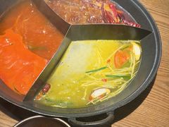 -巴卤社老火锅(财富店)