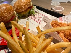 -The Habit Burger Grill 哈比特汉堡(复兴soho店)