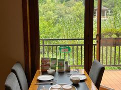 -黔蘑菇四季餐厅(观山湖店)