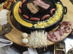 -胡悦里韩式烤肉(芝罘万达广场店)