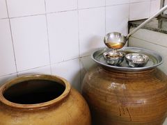 -正宗杨记普洱酸醋米线(总店)