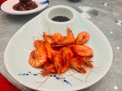 -侬佳蒸菜馆(听潮店)