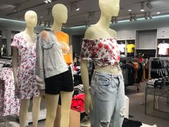 -H&M(星河城店)