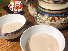 伊犁哈萨克族奶茶-清真·双公羊·馕坑烤全羊(奥体店)