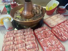 -毛辣果·贵州红酸汤牛肉火锅(西单店)