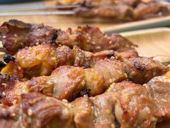 -乡村馕坑肉·烧烤·新疆菜·本地人更爱吃(阿勒泰首店)