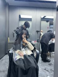 -米可造型烫发染发