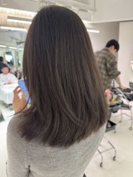 -SALON DE VANHADA