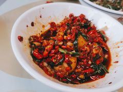 -独一佳老胡湘菜馆(矿山路店)