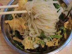 -柳州肥姨妈大骨螺蛳粉(东靖路店)