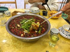 -乡土特色.冷锅鱼.牦牛肉汤锅