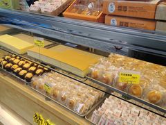 -鲍师傅糕点(江苏路店)