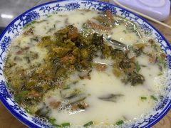 -雪琴面馆富安特色鱼汤面(城中花园店)