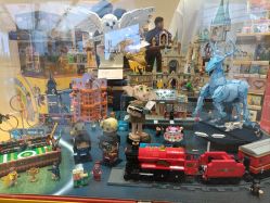 -乐高授权专卖店(华采天地店)