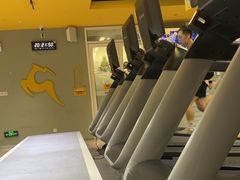 -超鹿运动(大唐世家店)