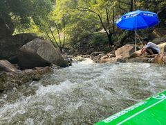 -雅鲁激流探险漂流