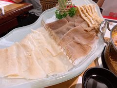 -左庭右院鲜牛肉火锅(南通CBD大有境店)