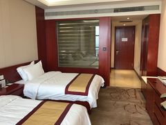 -兴芮温泉度假区