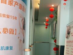 -万达广场(南昌红谷滩店)