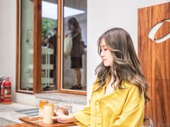 -Line 咖啡(石厦花园店)