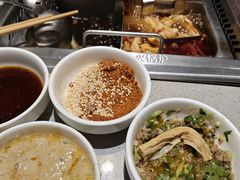 -海底捞火锅(新松江路店)