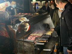 自助取餐区-新疆阿力烧烤