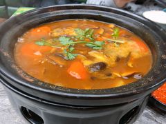 香滑咖喱牛腩煲-长勺子东南亚(街道口店)