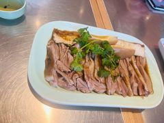 -潮界(LU·ONE凯德晶萃广场店)