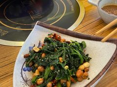 -毛辣果·贵州红酸汤牛肉火锅(西单店)
