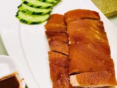 金牌化皮乳猪-广东胜利宾馆西关粤中餐厅