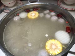 -八合里牛肉火锅(上海世茂广场店)