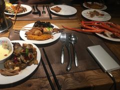 -领鲜活海鲜榴莲自助火锅(东门店)