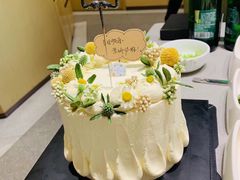 -小苍兰风铃草·礼物蛋糕(沈阳店)