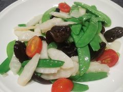 -连鹭海鲜·海肠捞饭·海胆饭(星海店)