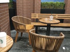 露天位-星巴克(红房子店)